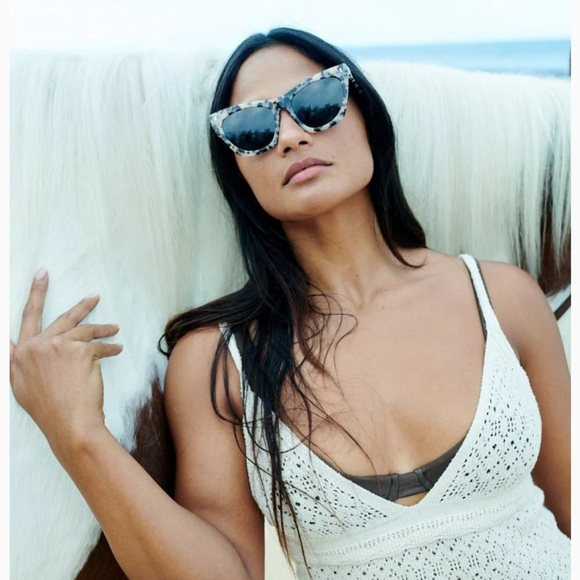 NWT Free People x I-SEA Lexi Sunglasses in Snow Tortoise - Picture 1 of 6